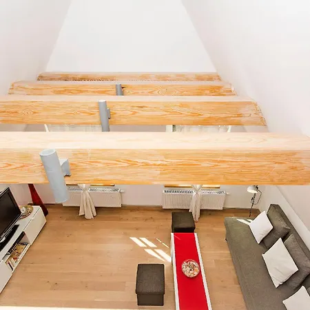 Old Town Center Mariacka Loft Apartment