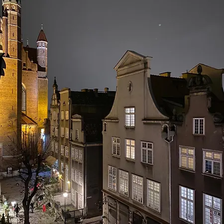 Apartment Old Town Center Mariacka Loft